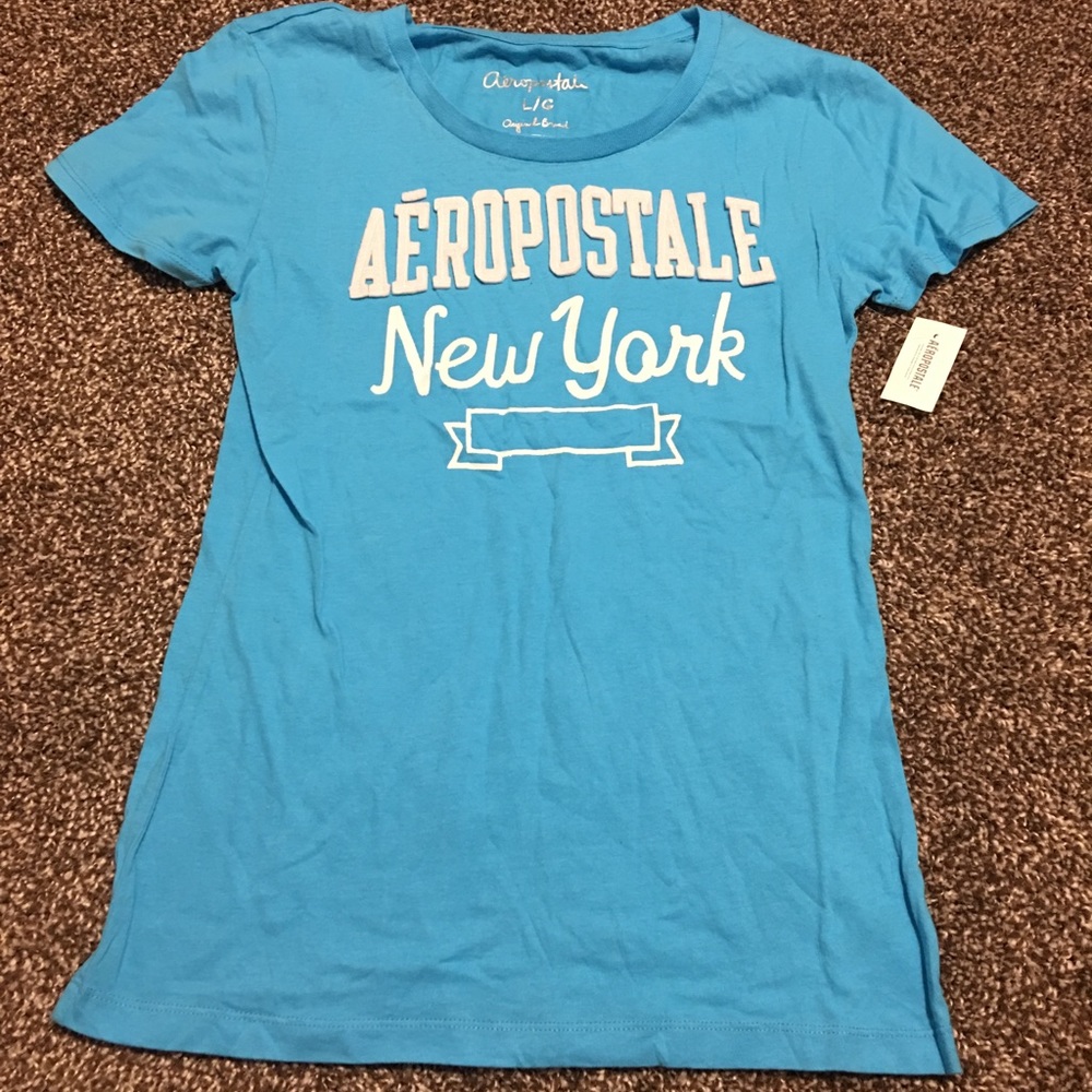 Aeropostale sz L NWT T-shirt
